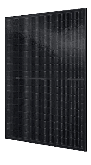 Solpanelen Solitek Blackstar med en helsvart design och tunna horisontella linjer, vilket ger ett stilrent och enhetligt utseende. Panelen är rektangulär och har en konstruktion som kombinerar estetik och effektivitet. Denna modell är särskilt lämplig för användning på tak där en svart yta önskas.