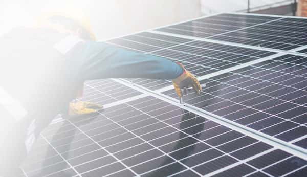 Installera solpaneler