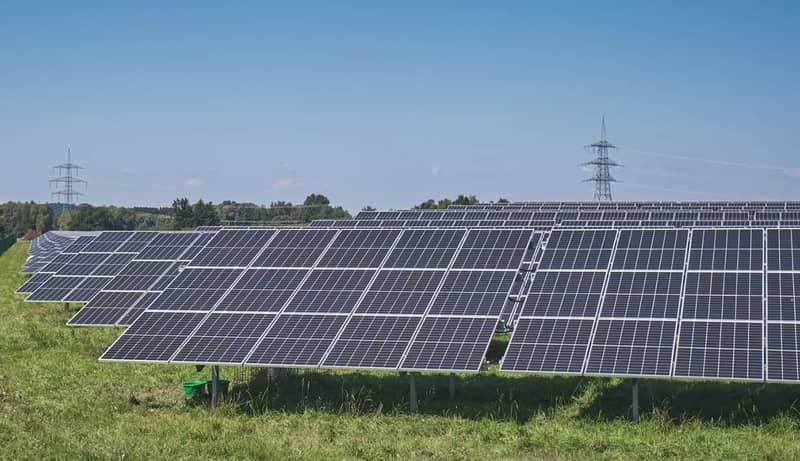 Solceller montera själv på marken